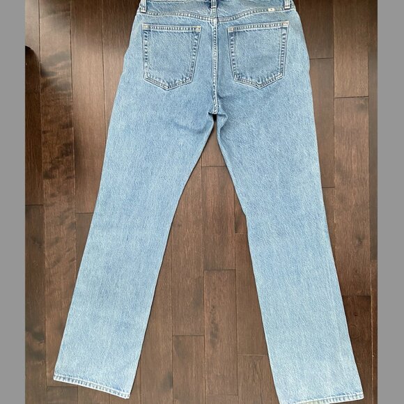 SOLD ******* Aritzia Sunday Best jeans light blue denim straight leg - Picture 3 of 9